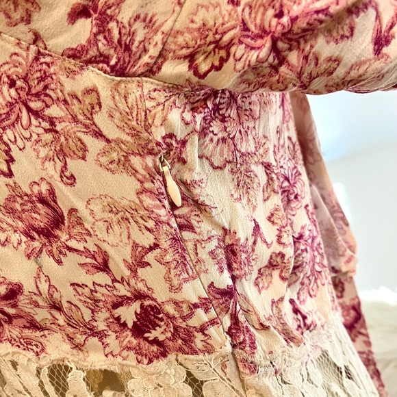 EUC 8 Cottage Core Floral Lace Dress - Picture 10 of 14